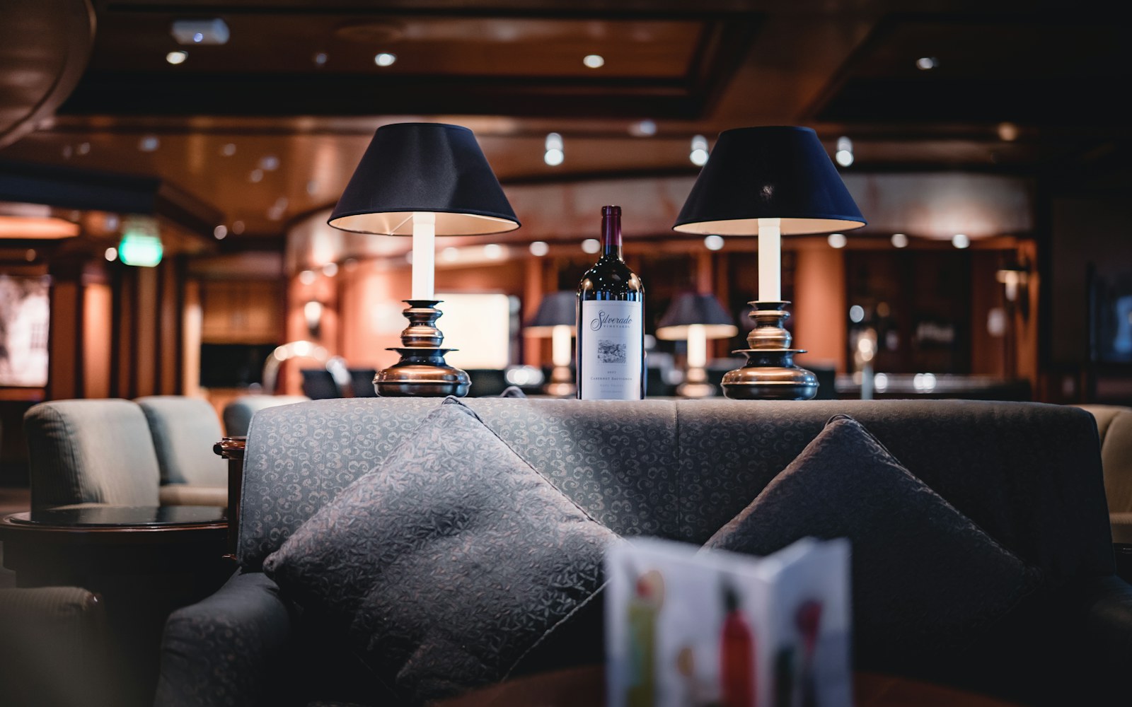 elegáns privát kaszino lounge – egyedi stock fotó 2
